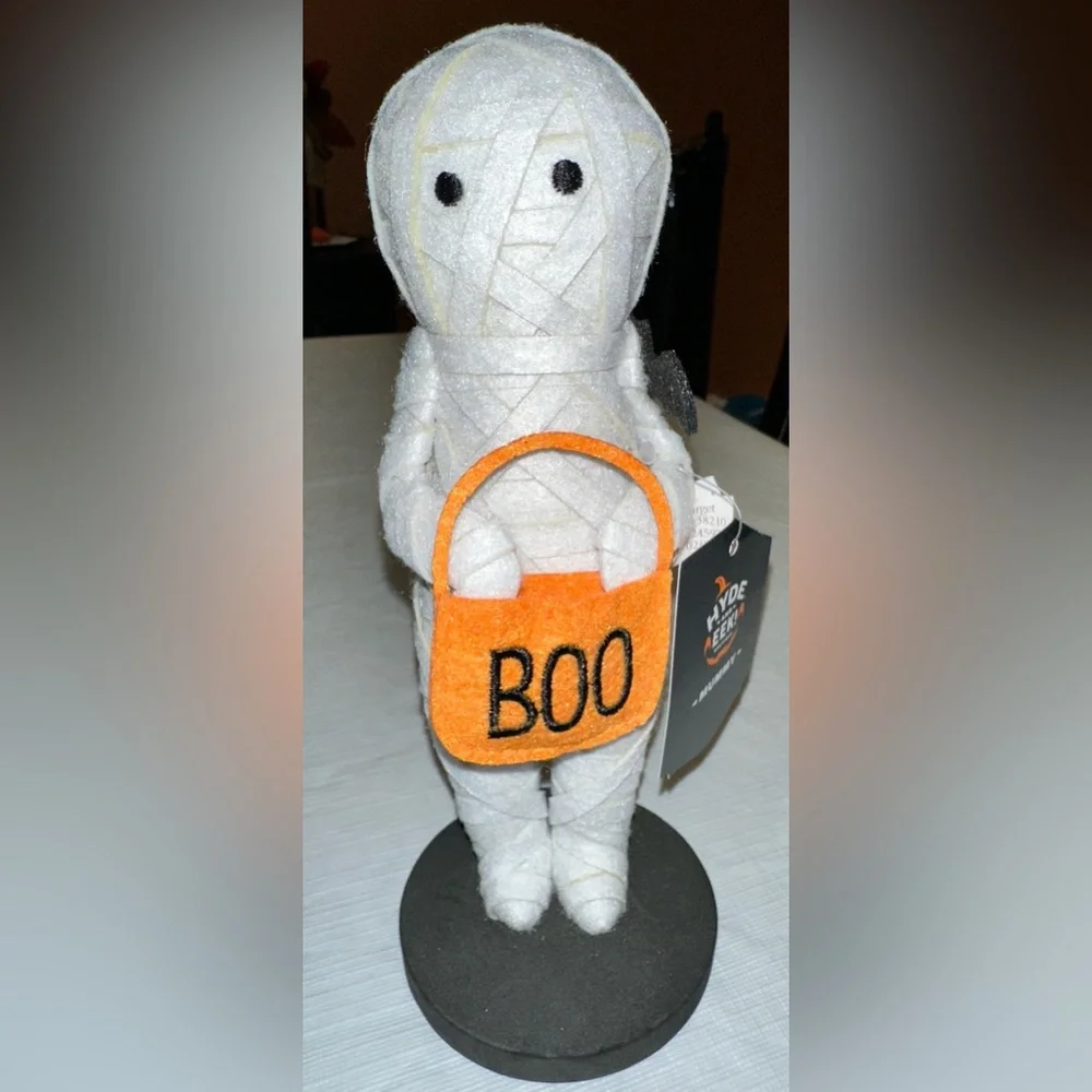 NWT Target Hyde and Eek 2023 Halloween Felt Boo Bucket Mummy